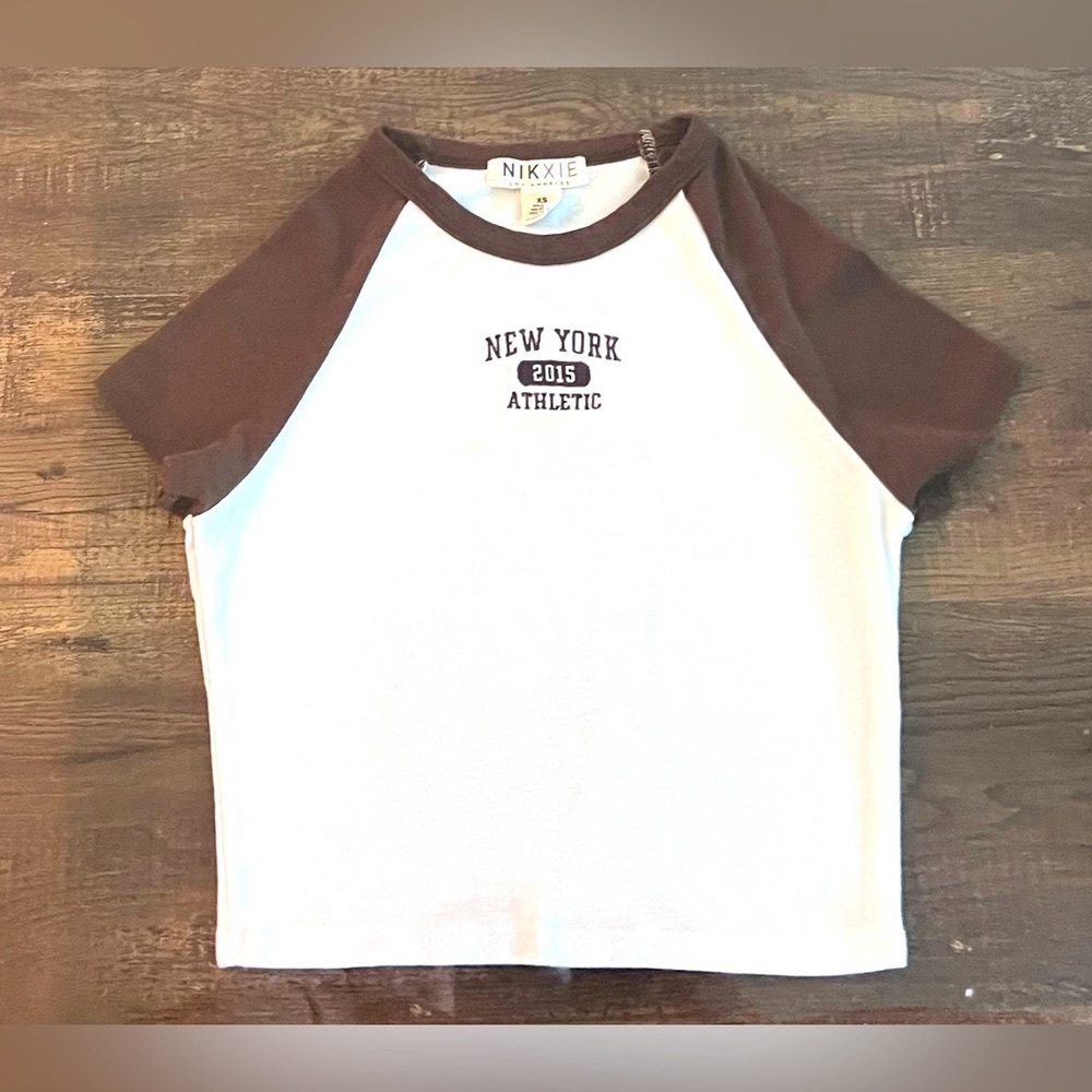 Women’s Brown and White Crop-Top